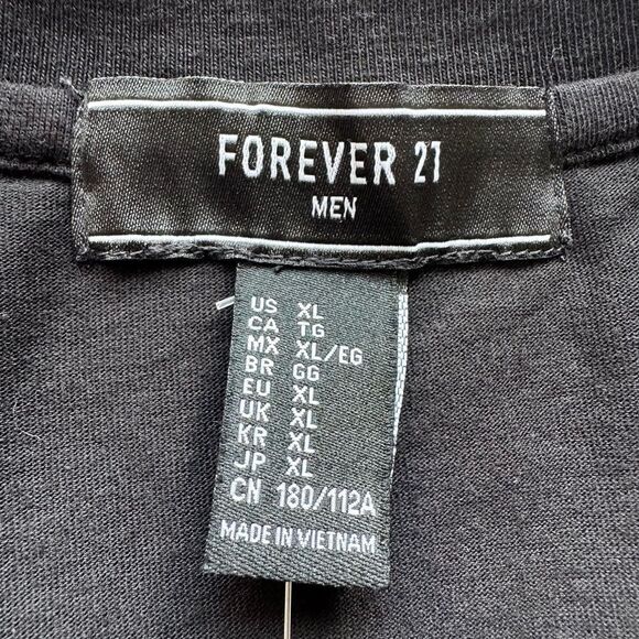 🆕Forever 21 Culture Men’s Black Short Sleeve Tee Shirt - Picture 5 of 8